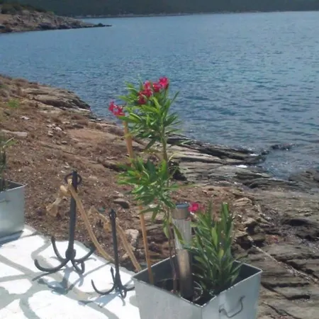 Little Mandraki House Holiday home Lefka